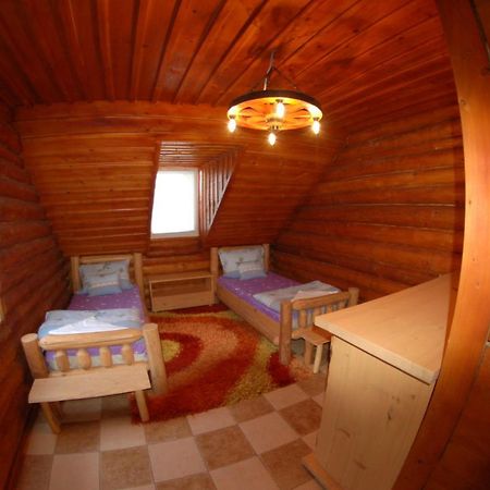 Roenk-Wellness Panzio Mezopeterd Bed & Breakfast Exterior foto