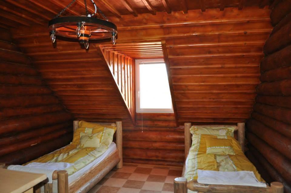 Roenk-Wellness Panzio Mezopeterd Bed & Breakfast Exterior foto