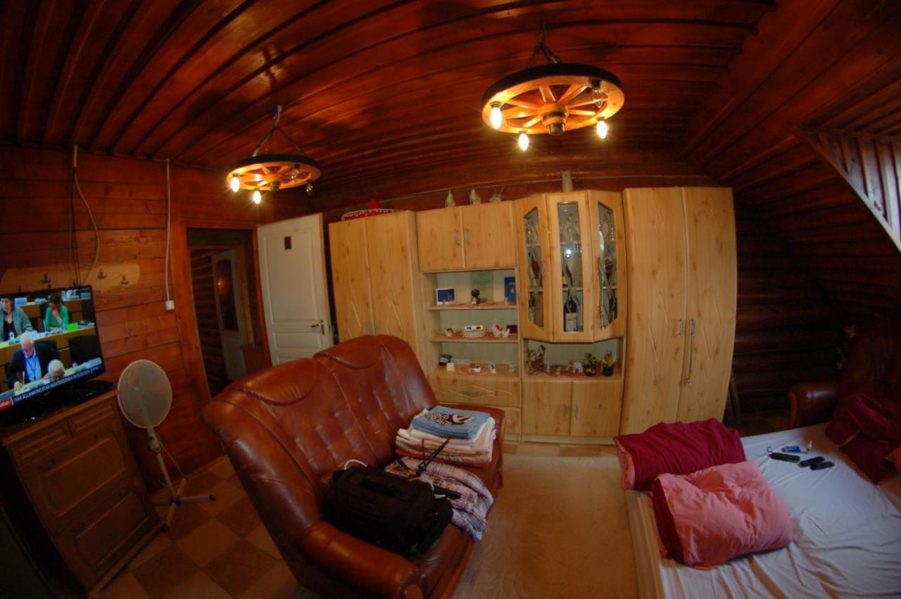 Roenk-Wellness Panzio Mezopeterd Bed & Breakfast Exterior foto